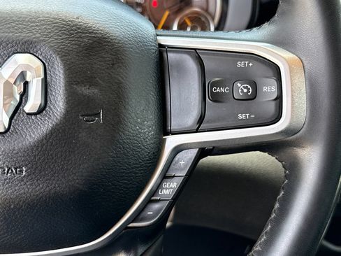 Used 2019 RAM 1500 Big Horn RWD image 16
