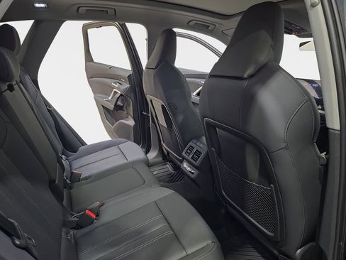 New 2026 Audi Q5 Prestige image 11