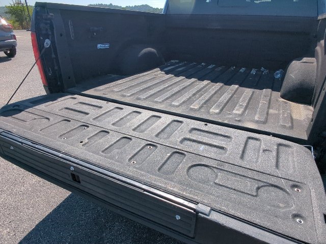 Used 2015 Ford F150 XLT w/ Equipment Group 302A Luxury AWD/4WD image 12