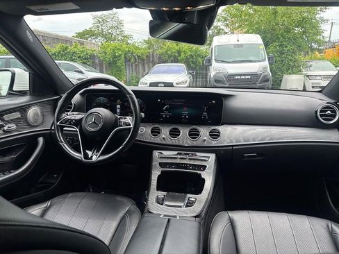 Used 2021 Mercedes-Benz E 350 Sedan w/ Premium Package image 21