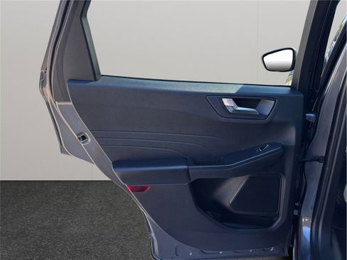 Used 2021 Ford Escape SEL image 37