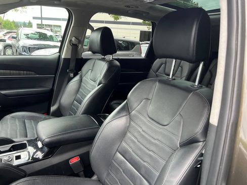Used 2023 Kia Telluride SX X-Line AWD/4WD image 14