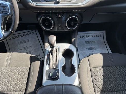 Used 2020 Chevrolet Blazer LT FWD image 25