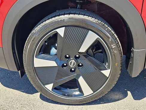 Certified 2026 Nissan Kicks SR FWD image 10