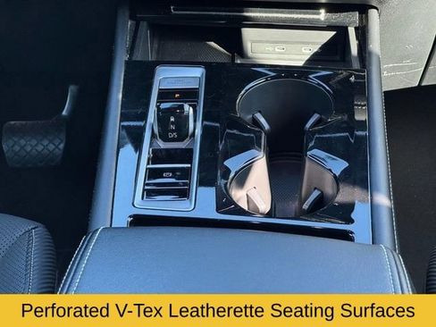 Used 2024 Volkswagen Atlas Cross Sport SE AWD/4WD image 21