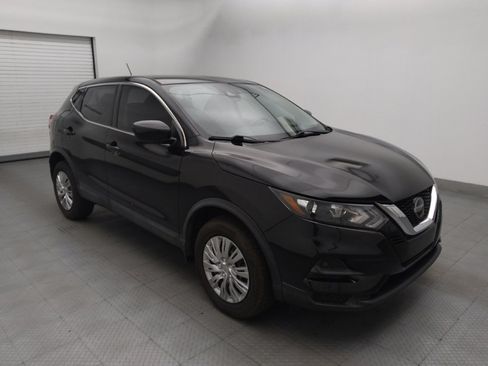 Used 2020 Nissan Rogue Sport S FWD image 13