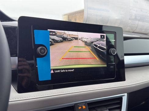 New 2026 Volkswagen Taos SE image 23