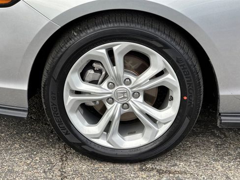 Used 2024 Honda Accord LX image 27