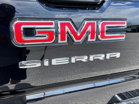 Used 2023 GMC Sierra 1500 SLT RWD image 30