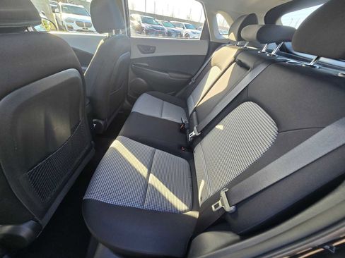 Used 2019 Hyundai Kona SE image 19