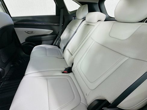 Used 2024 Hyundai Tucson Limited FWD image 4