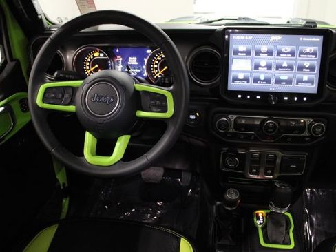 Used 2021 Jeep Wrangler Willys image 25