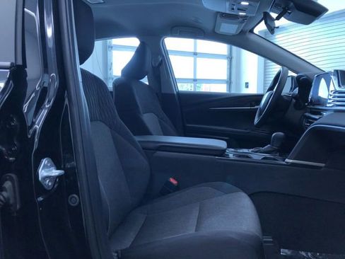 Certified 2025 Toyota Camry LE image 22