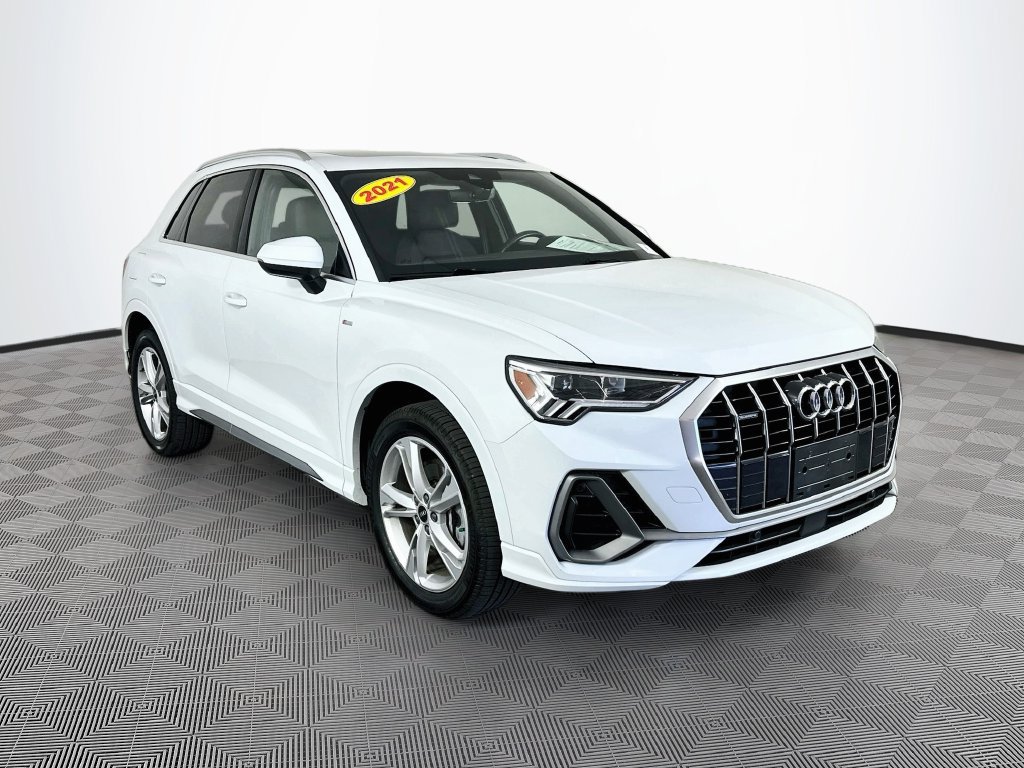 Used 2021 Audi Q3 2.0T Premium Plus AWD/4WD image 2