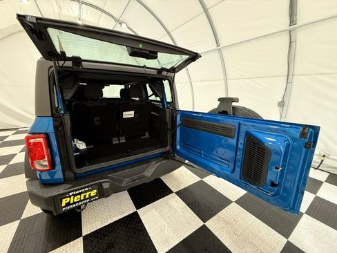 New 2025 Ford Bronco 2-Door image 4