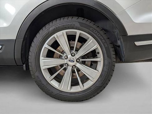 Used 2018 Ford Explorer Limited AWD/4WD image 27