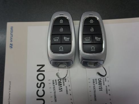 Used 2024 Hyundai Tucson SEL w/ Convenience Package FWD image 18