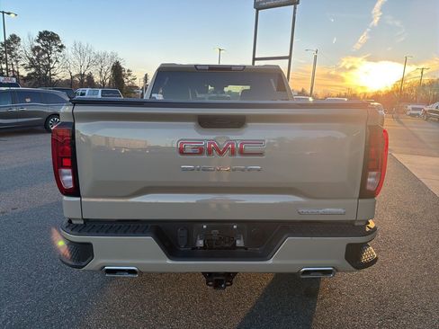 Used 2023 GMC Sierra 1500 Elevation w/ X31 Off-Road Package image 6