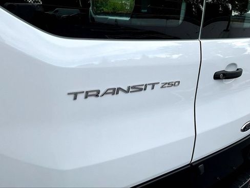 Used 2025 Ford Transit 250 Low Roof w/ Exterior Upgrade Package RWD image 20