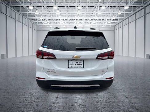 Used 2024 Chevrolet Equinox LT FWD image 6