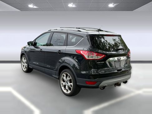 Used 2014 Ford Escape Titanium w/ Equipment Group 401A AWD/4WD image 3