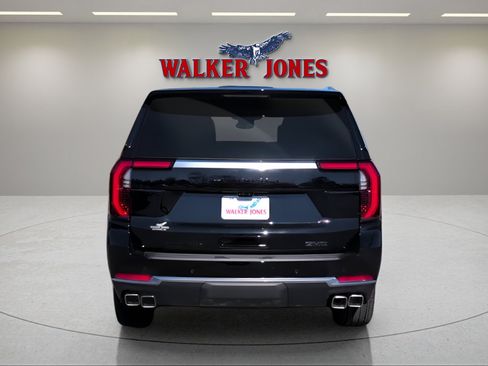 New 2026 GMC Yukon Denali w/ Denali Reserve Package image 4