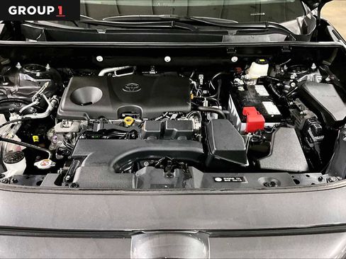 Certified 2023 Toyota RAV4 LE image 32