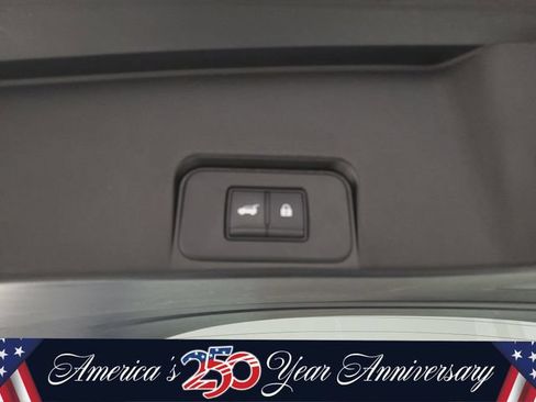 Used 2024 Nissan Rogue SL FWD image 8