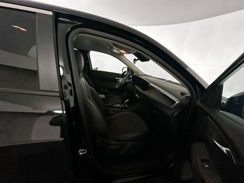 Used 2025 Buick Encore GX Preferred image 29