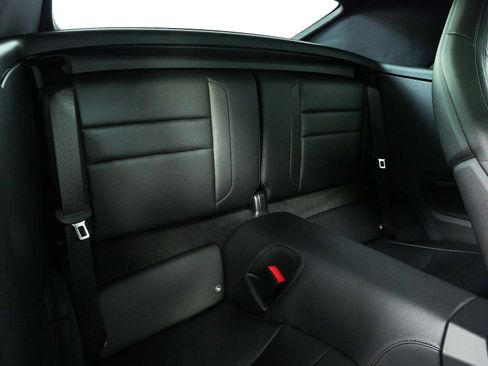 Used 2023 Porsche 911 Carrera RWD image 18