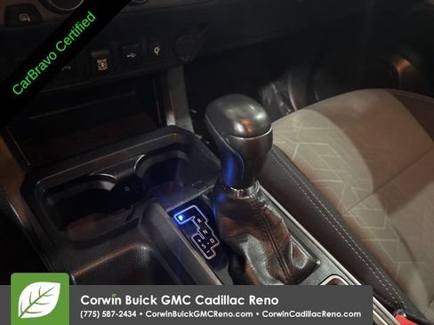Used 2021 Toyota Tacoma TRD Off-Road w/ Technology Package AWD/4WD image 27