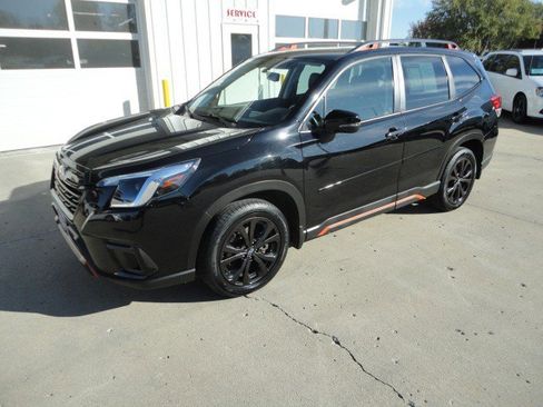Used 2023 Subaru Forester Sport image 22