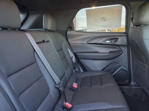 New 2025 Chevrolet TrailBlazer ACTIV w/ Convenience Package image 16