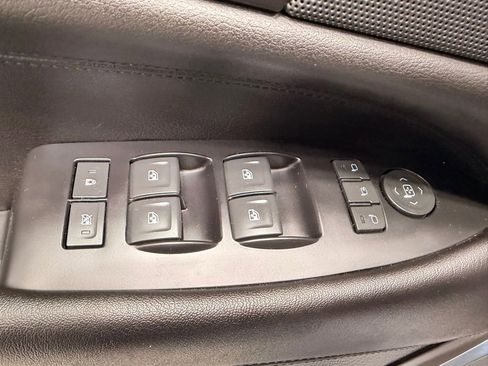 Used 2020 Cadillac Escalade ESV Premium Luxury w/ LPO, Radiant Package image 21