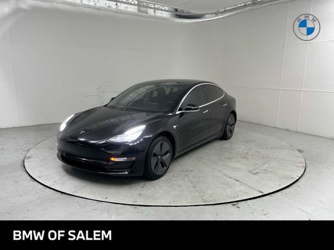 Used 2018 Tesla Model 3 Long Range RWD image 1