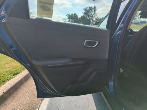 Used 2025 Kia K4 FWD image 27