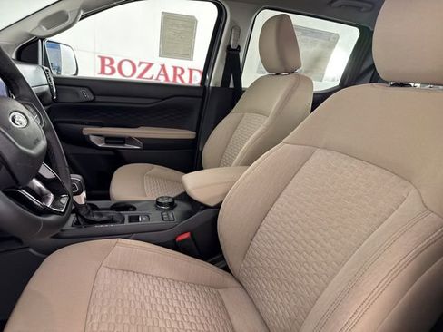 New 2025 Ford Ranger XLT w/ FX4 Off-Road Package image 15