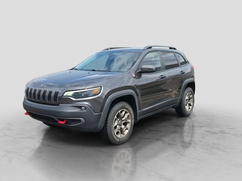 Used 2020 Jeep Cherokee Trailhawk w/ Cold Weather Group AWD/4WD image 4