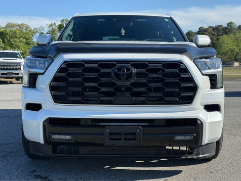 Used 2024 Toyota Sequoia Platinum AWD/4WD image 1
