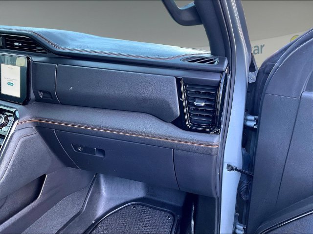 Used 2024 GMC Sierra 1500 AT4 w/ Technology Package AWD/4WD image 13