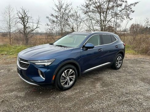 Used 2022 Buick Envision Essence w/ Technology Package I image 2