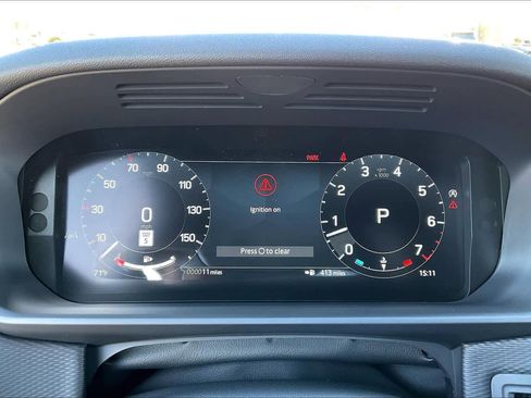 New 2026 Land Rover Discovery Limited Edition image 19