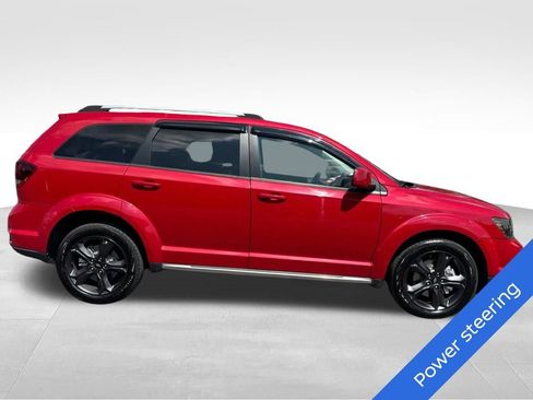 Used 2020 Dodge Journey Crossroad FWD image 4