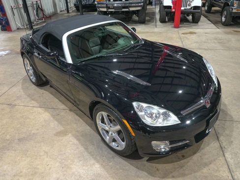 Used 2007 Saturn Sky w/ Premium Trim Pkg RWD image 28