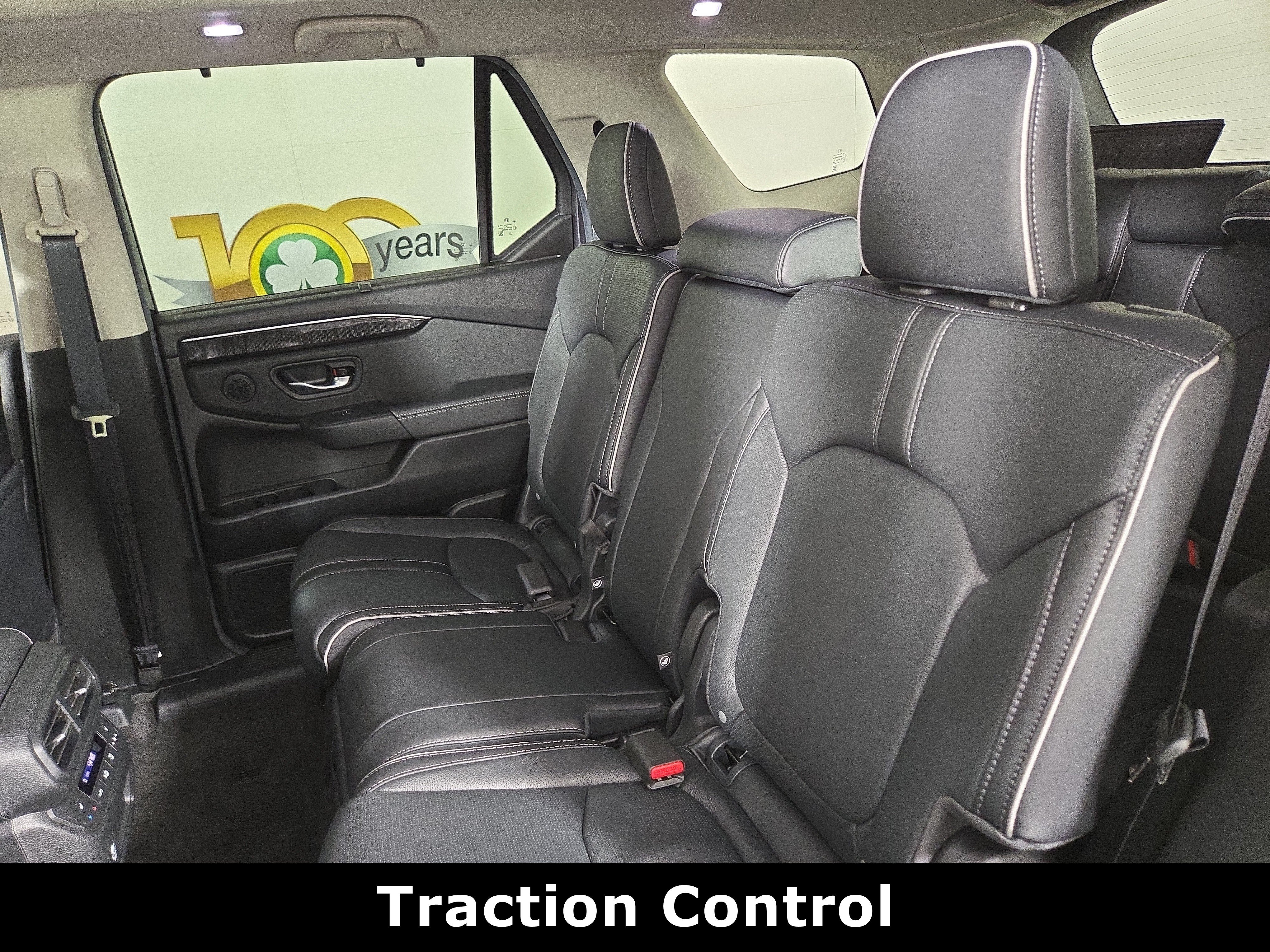 Used 2025 Honda Pilot Elite image 12