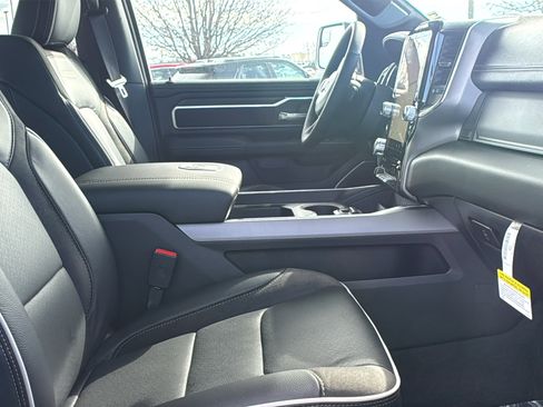 New 2026 RAM 1500 Laramie w/ Sport Appearance Package AWD/4WD image 16