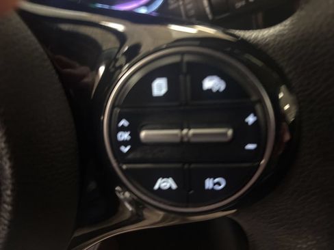 Used 2024 Kia Soul S FWD image 18