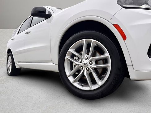 Used 2023 Dodge Durango GT RWD image 32