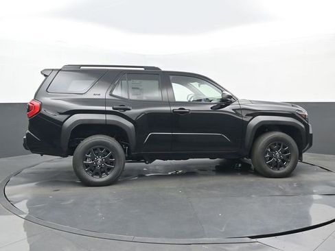 New 2026 Toyota 4Runner SR5 RWD image 2