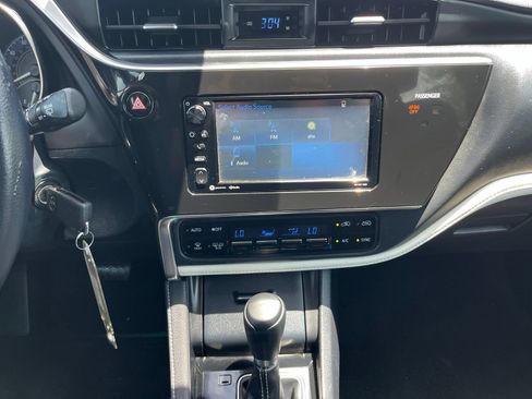 Used 2018 Toyota Corolla iM FWD image 25